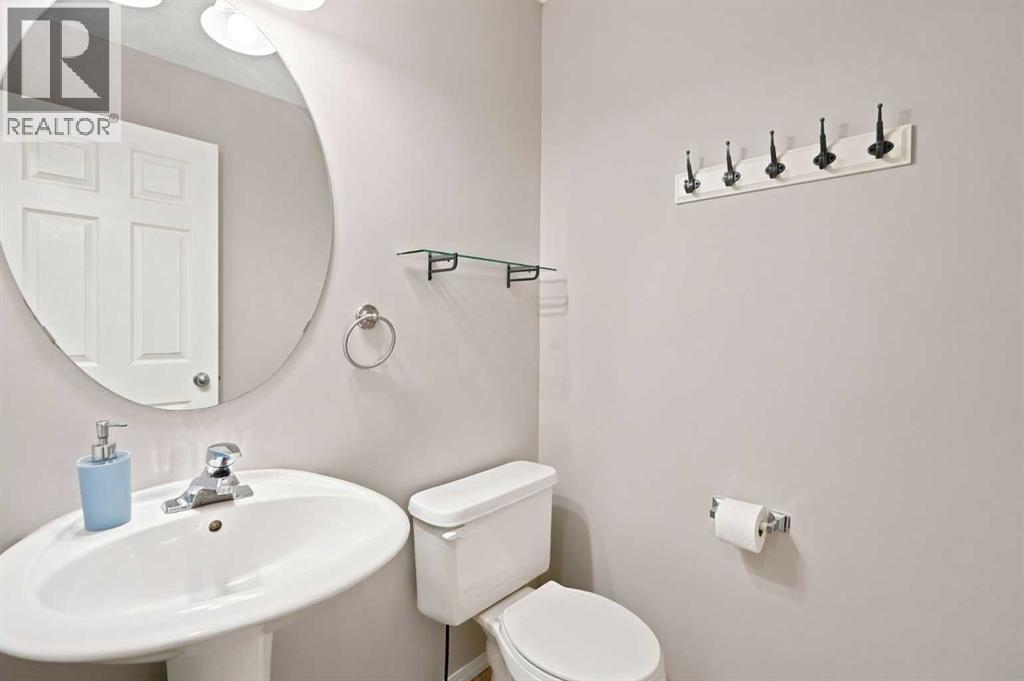 2 peice main room