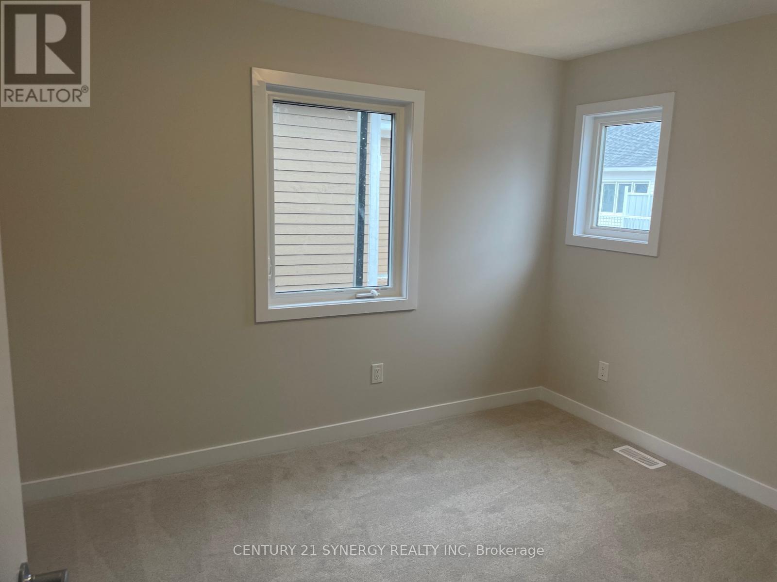 3 Bed, 4 Bath House for Rent in Ottawa – 516 OLDENBURG AVENUE S, Ottawa – MLS# W13246070 - Image 8