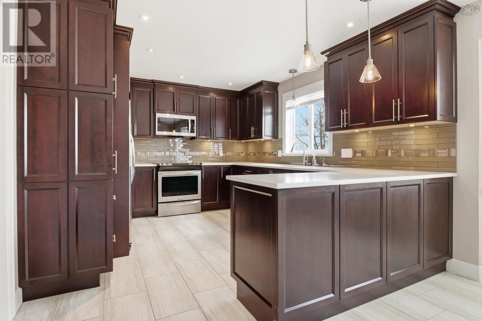 147 Flagstone Drive - 10