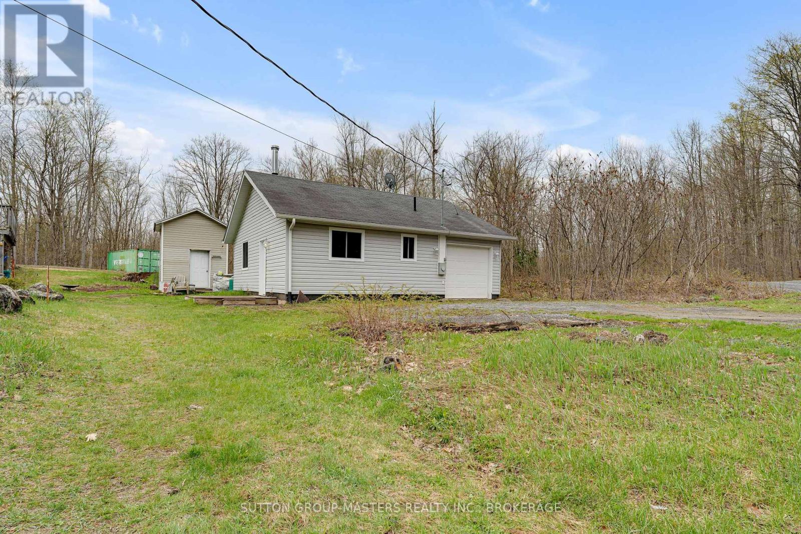 1140 ST. GEORGES LAKE ROAD - 44