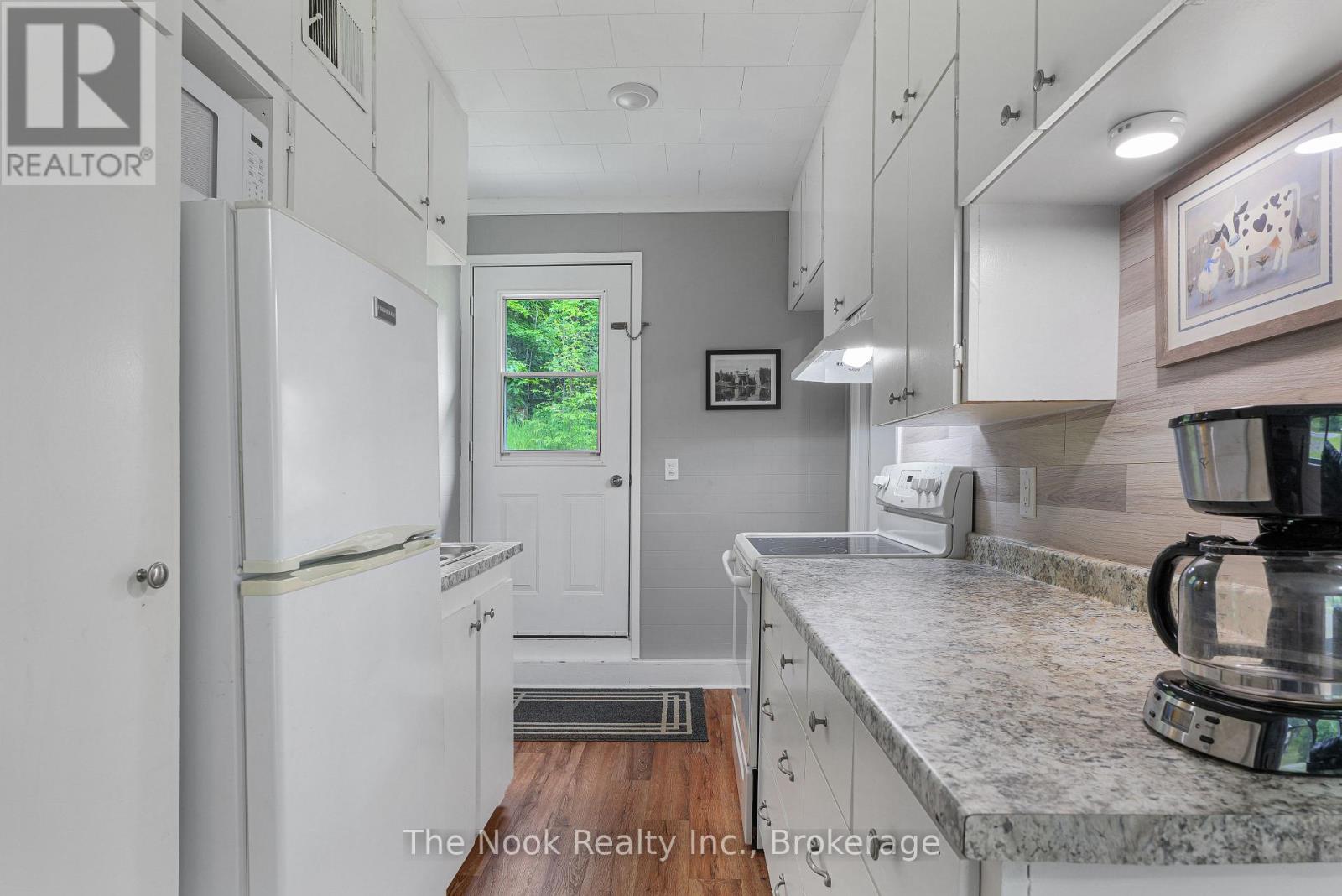 28 WESLEMKOON LAKE ROAD - 21
