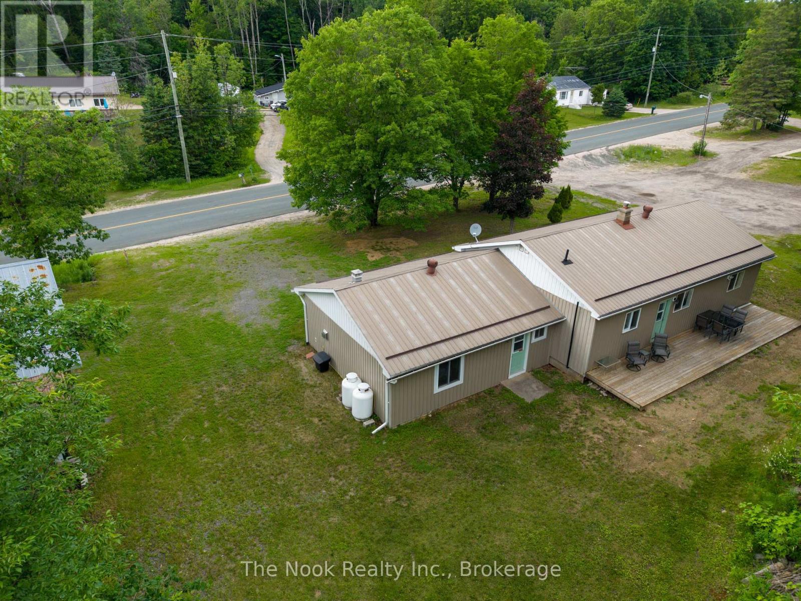 28 WESLEMKOON LAKE ROAD - 25