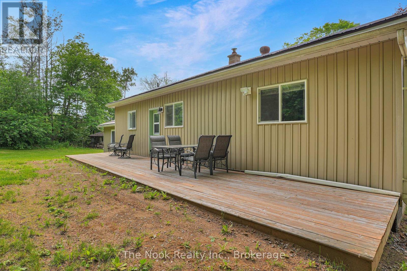 28 WESLEMKOON LAKE ROAD - 4