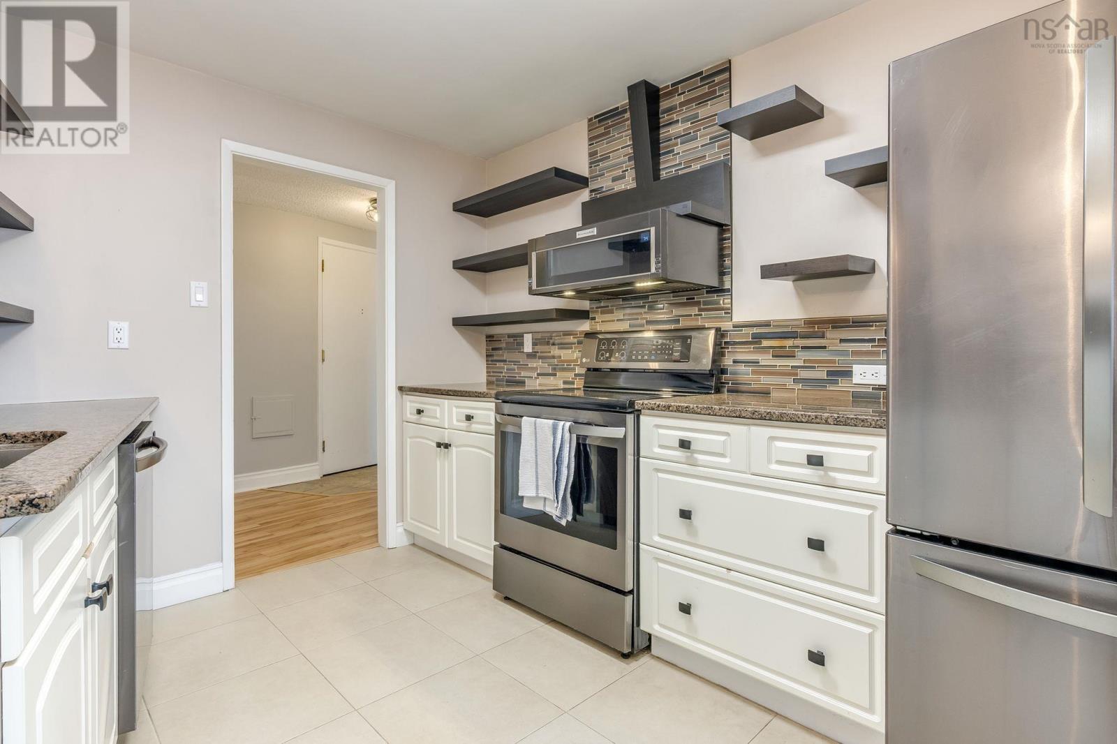 #503 1074 Wellington Street - 7
