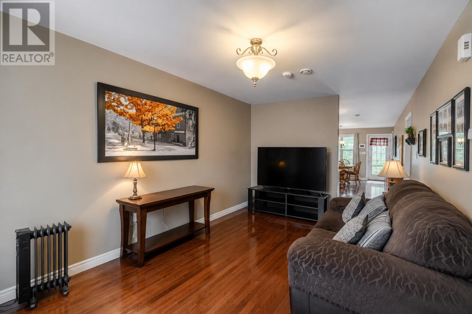 57 Edison Place thumbnail 5