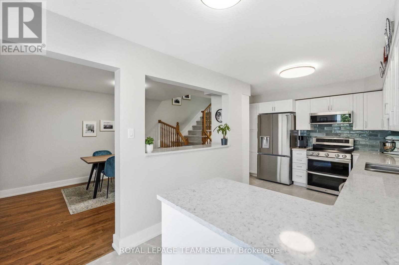 3 Bed, 3 Bath House for Sale in Ottawa – 4580 OGILVIE WALK CRESCENT, Ottawa – MLS# X13492268 - Image 13