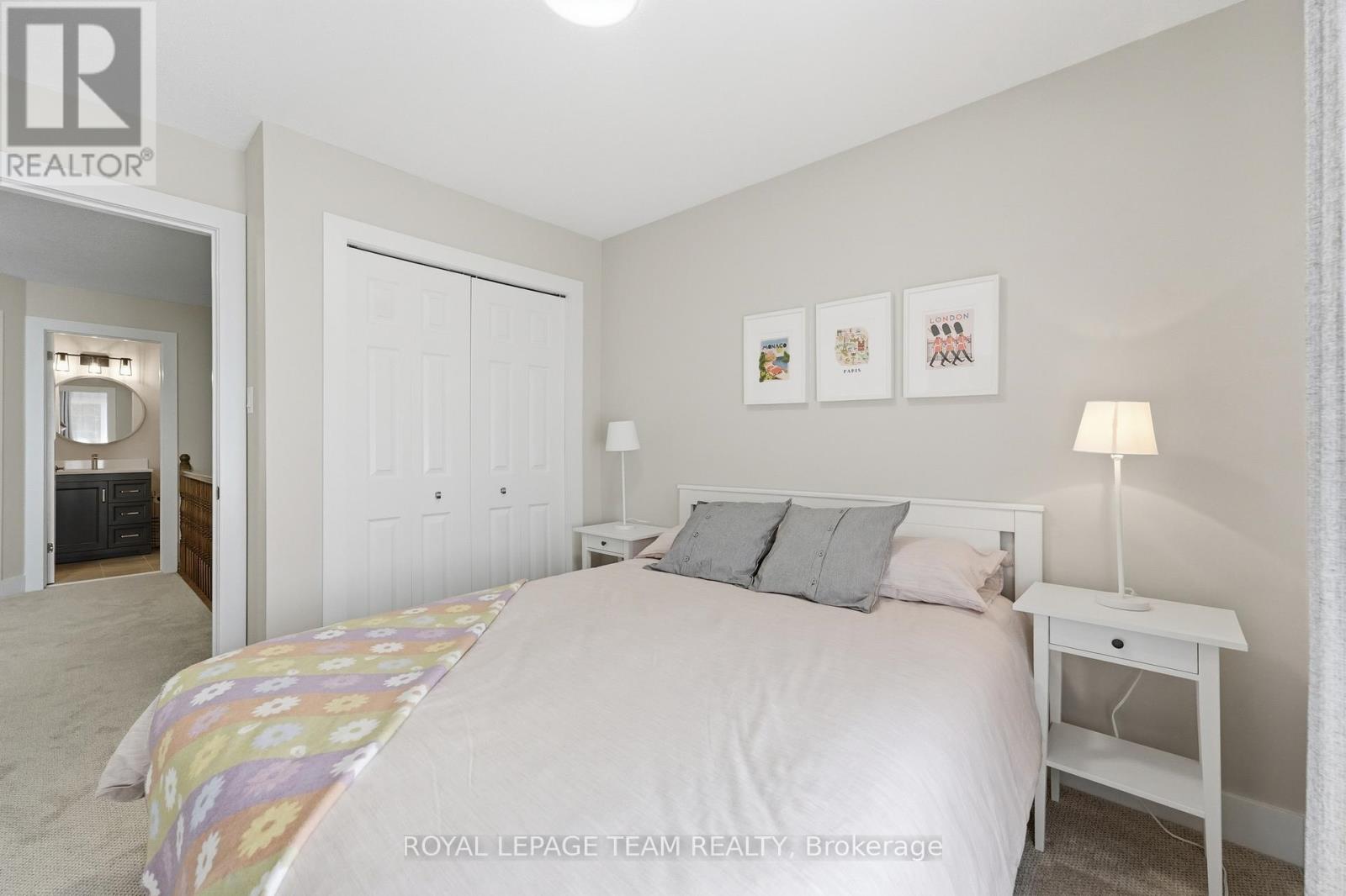 3 Bed, 3 Bath House for Sale in Ottawa – 4580 OGILVIE WALK CRESCENT, Ottawa – MLS# X13492268 - Image 32