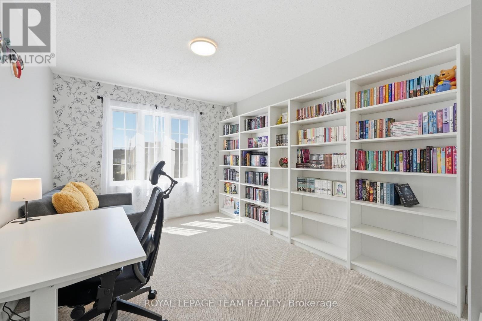 3 Bed, 3 Bath House for Sale in Ottawa – 4580 OGILVIE WALK CRESCENT, Ottawa – MLS# X13492268 - Image 33