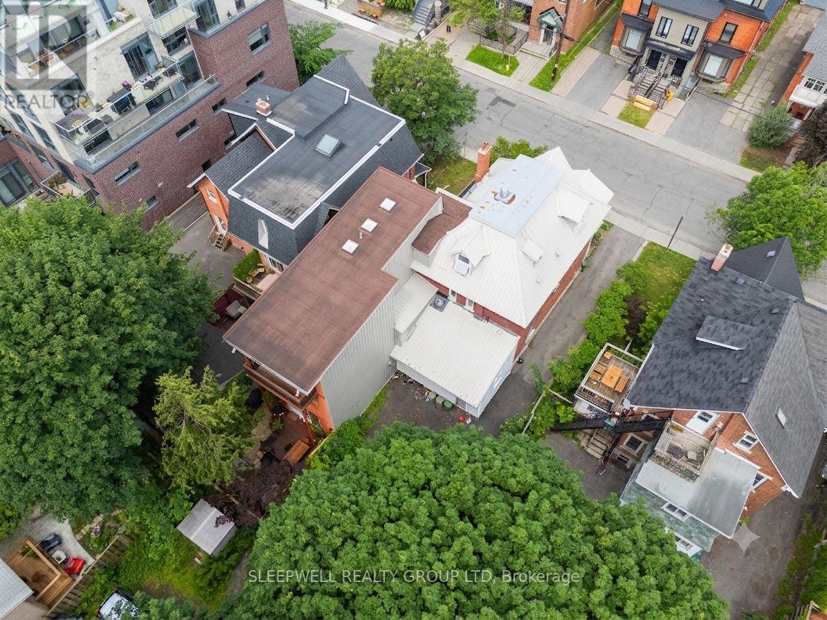 4 Bed, 4 Bath Multi-Family for Sale in Ottawa – 86 FOURTH AVENUE, Ottawa – MLS# X13492274 - Image 21