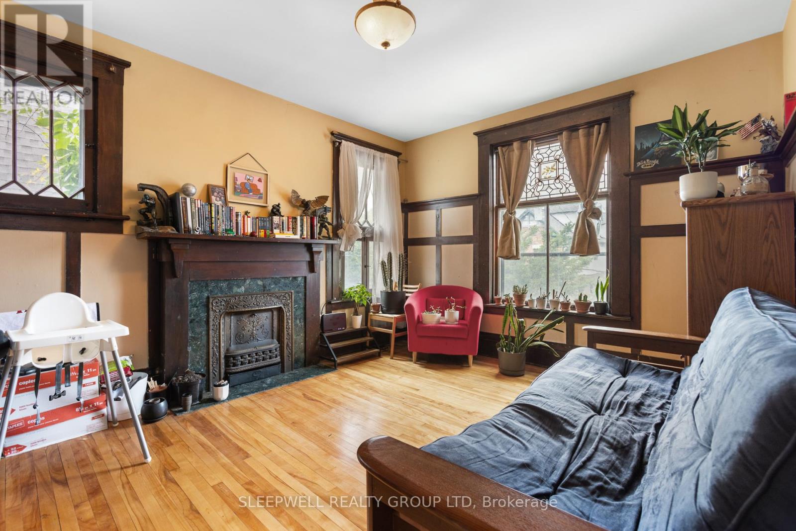 4 Bed, 4 Bath Multi-Family for Sale in Ottawa – 86 FOURTH AVENUE, Ottawa – MLS# X13492274 - Image 9