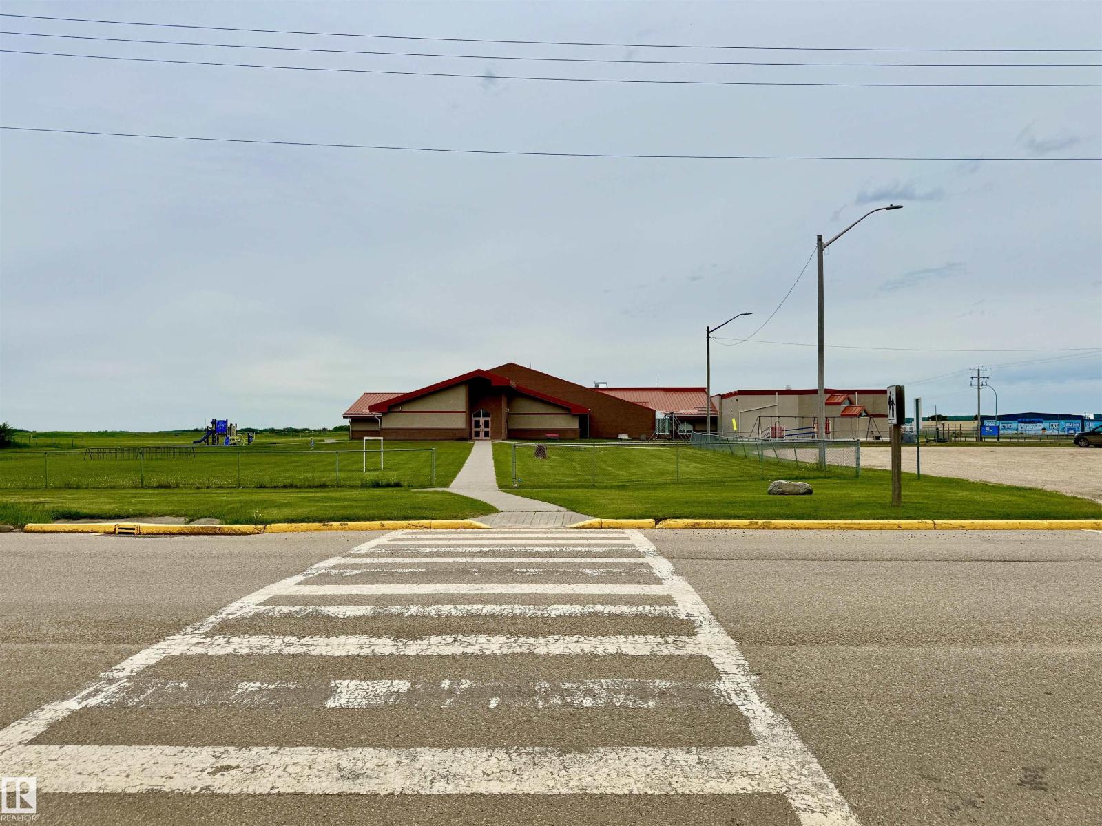 5040 47 ST - 54
