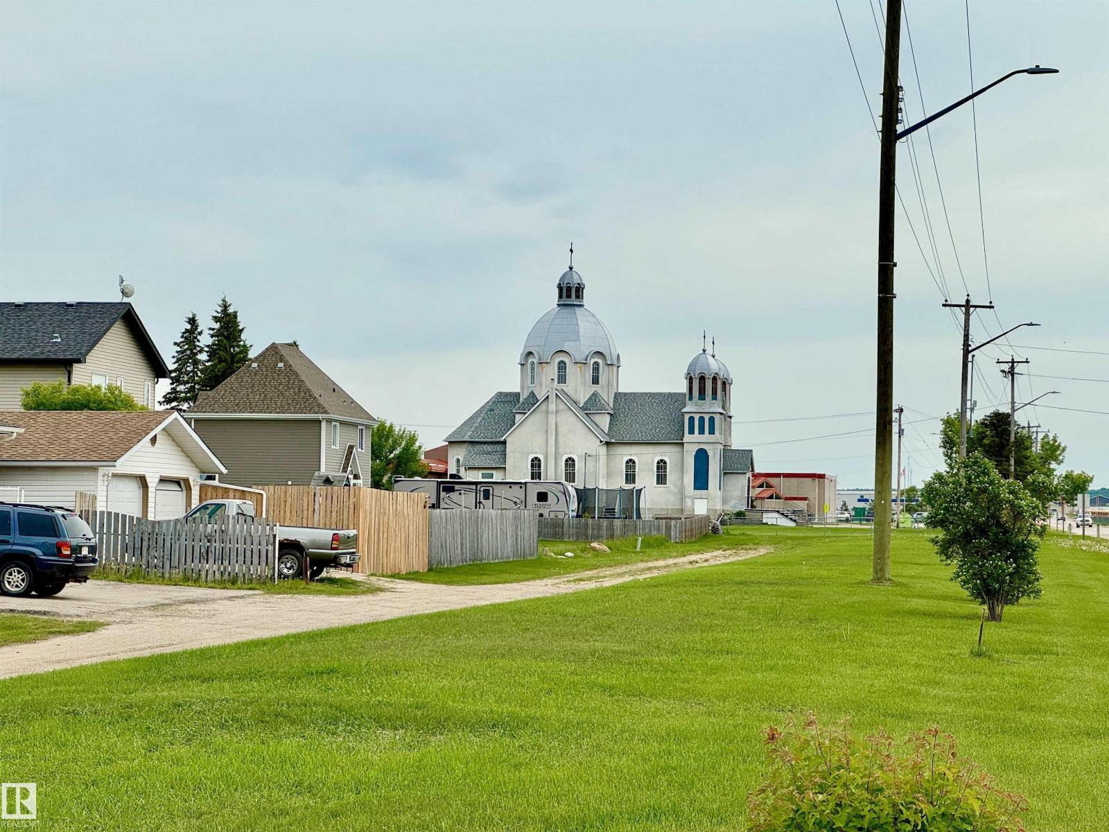 5040 47 ST - 52