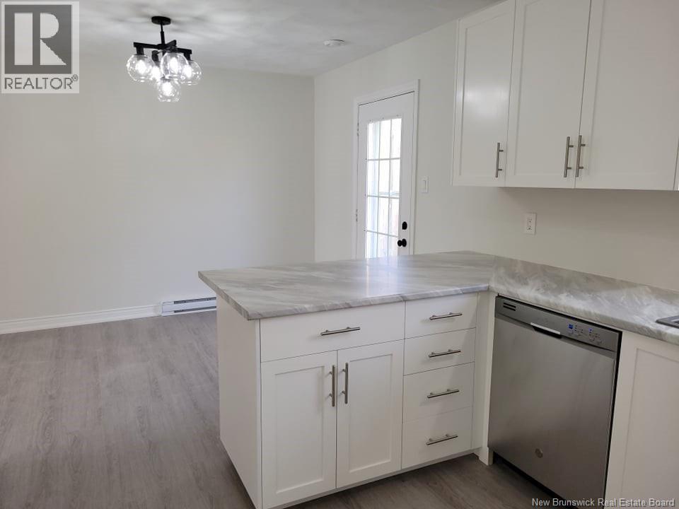 29 Thaddee Street - 6