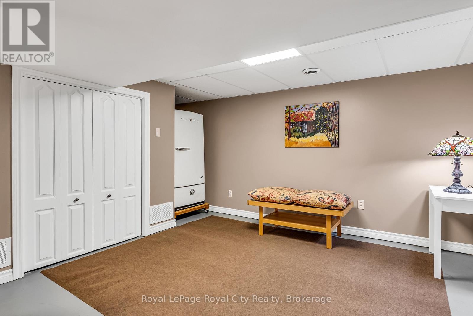 56 WINSTON CRESCENT - 26