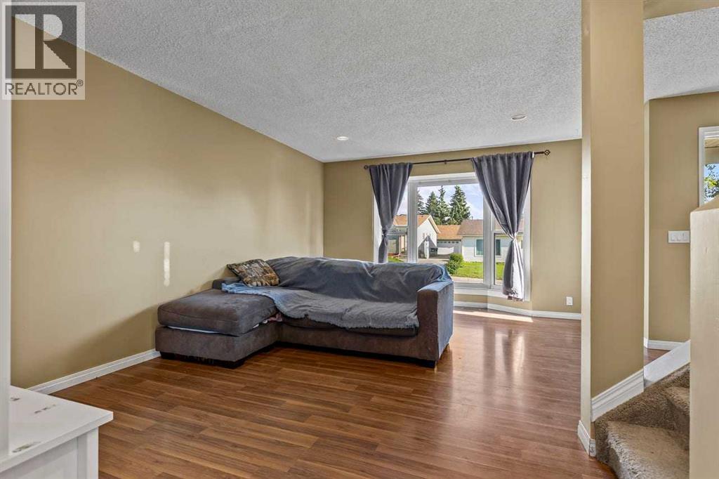 Living Room Front Facing