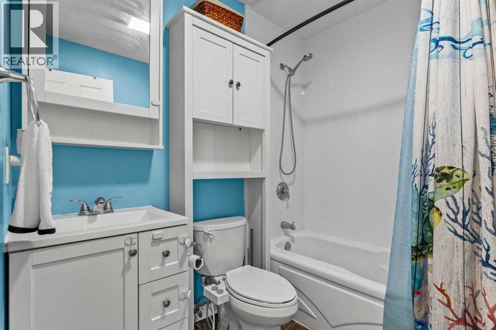 Upstairs Bathroom