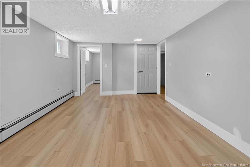 419 Holden Street - 32
