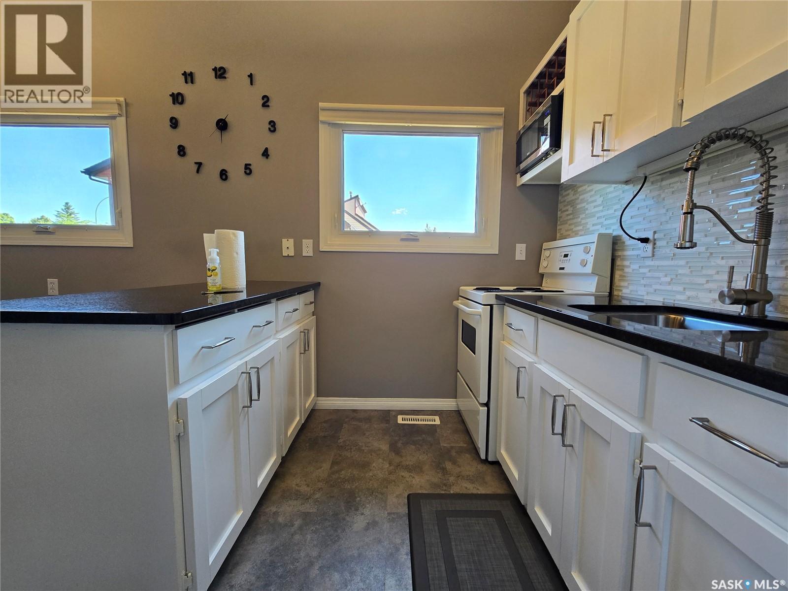 #5 331 Pendygrasse ROAD - 10