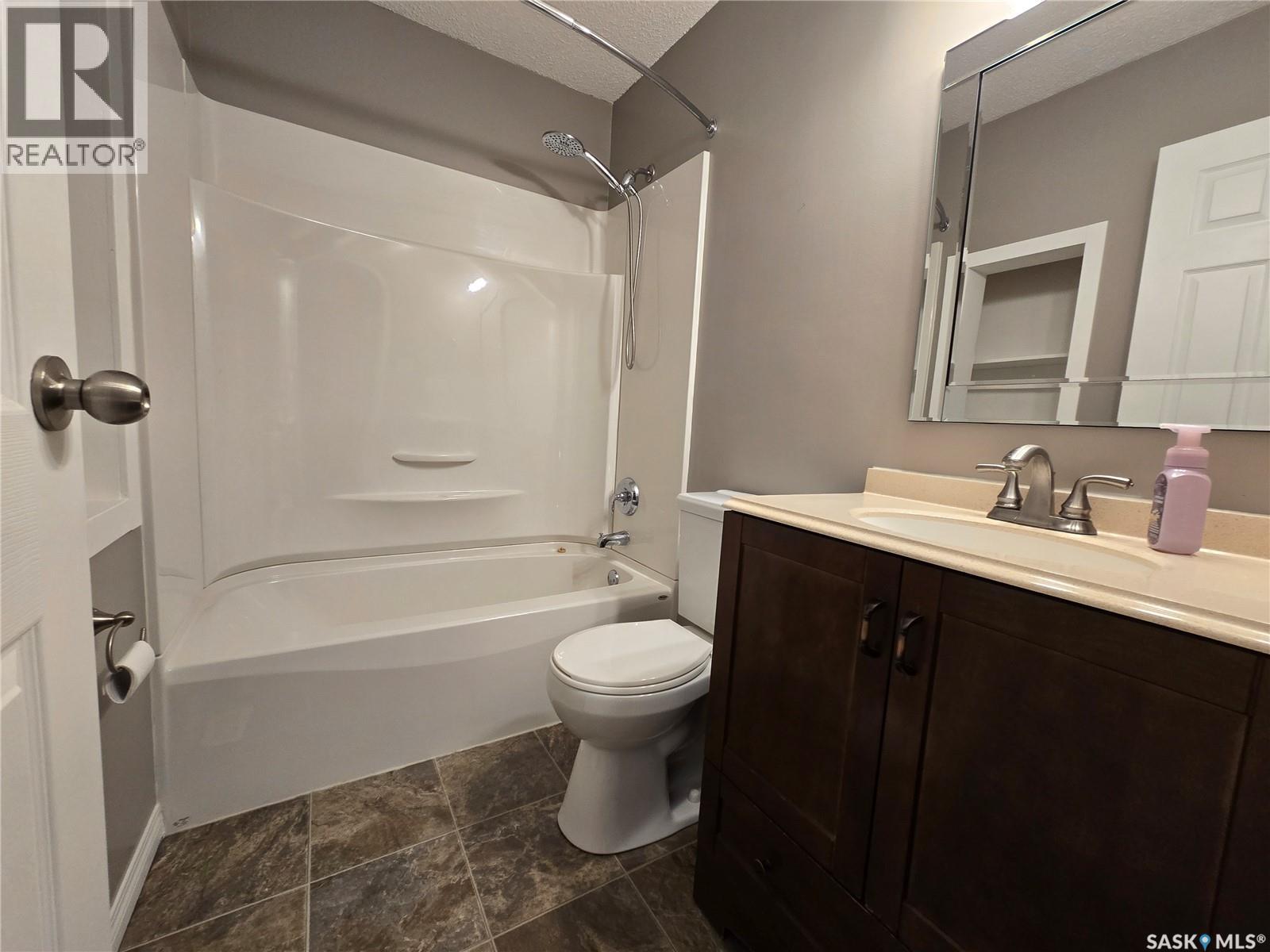 #5 331 Pendygrasse ROAD - 24