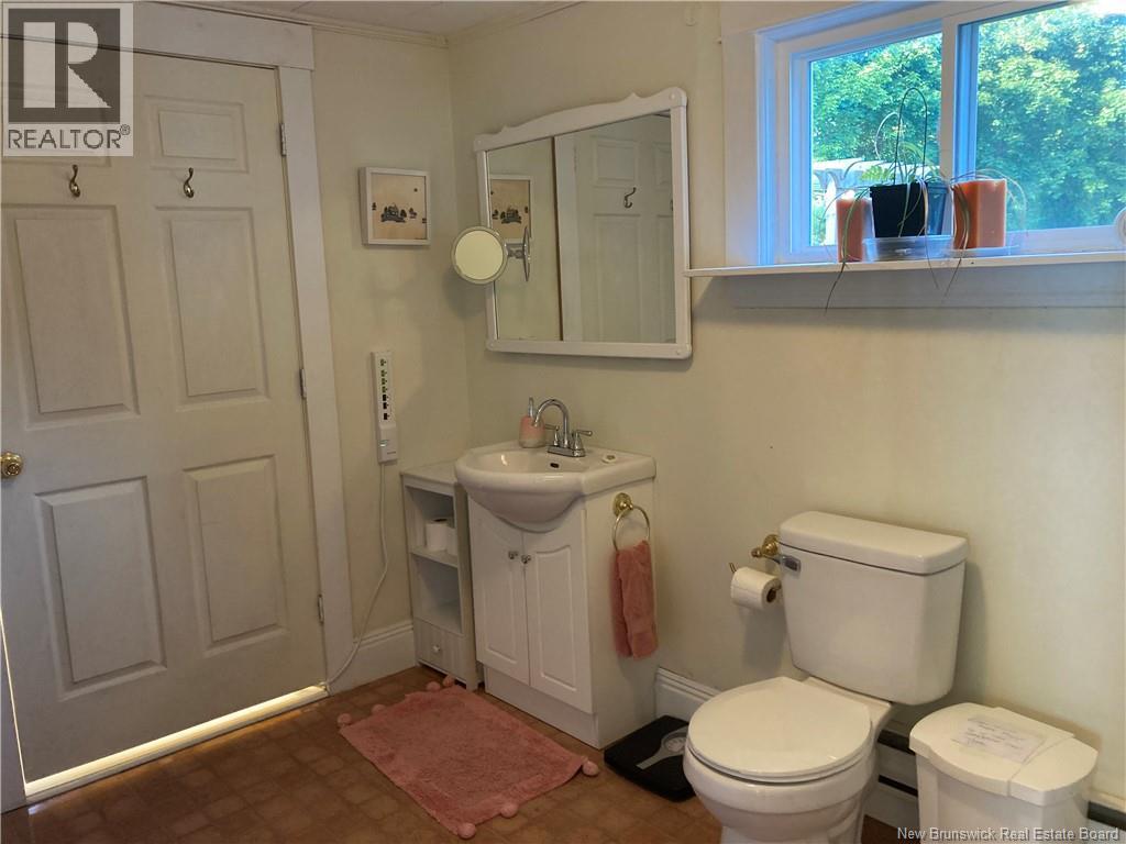 39 Cooks Point Road - Image 11