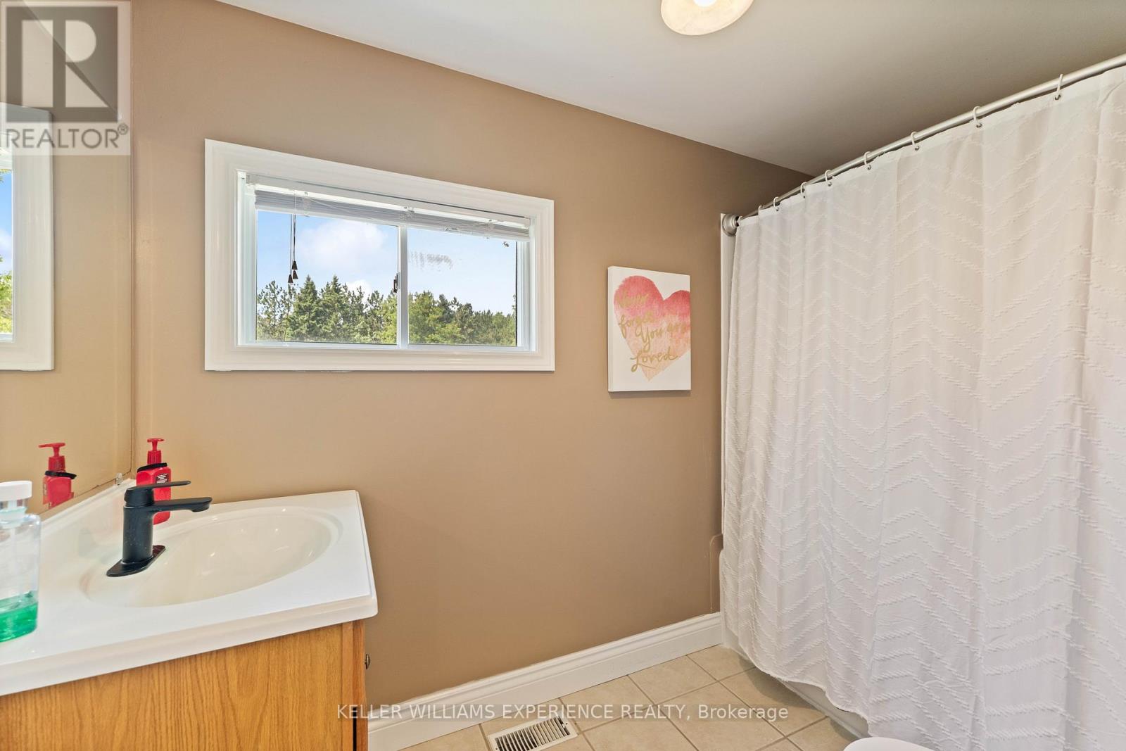 3514 PENETANGUISHENE ROAD - 27