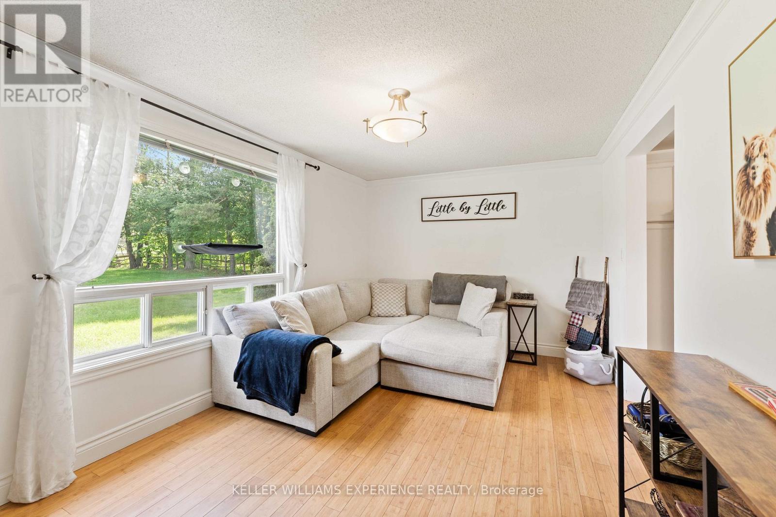 3514 PENETANGUISHENE ROAD - 21