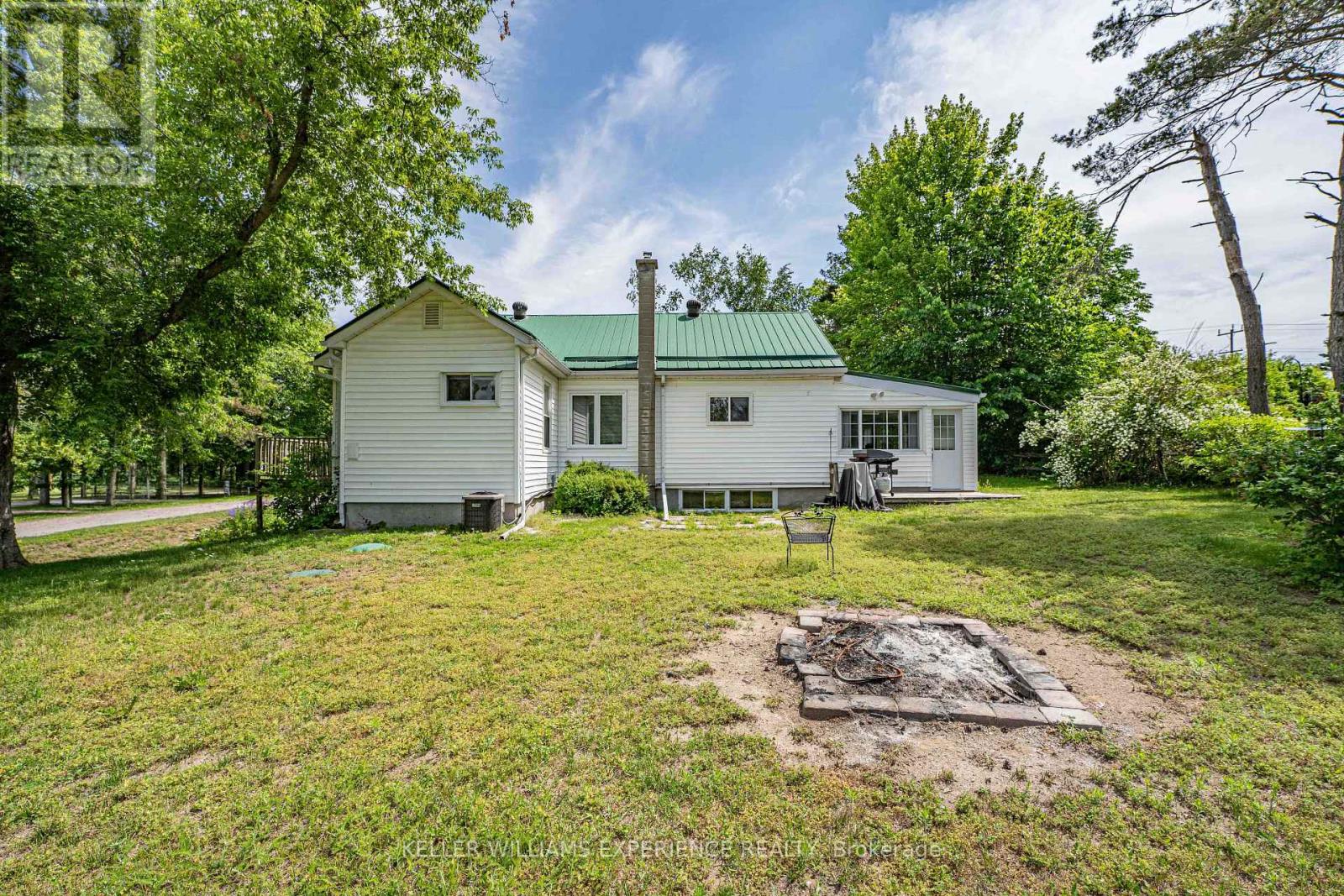 3514 PENETANGUISHENE ROAD - 13