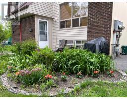 12c Sonnet Crescent, Ottawa, ON K2H8W7 Photo 22