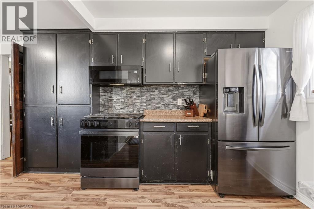 422 LOCK Street W - Image 11