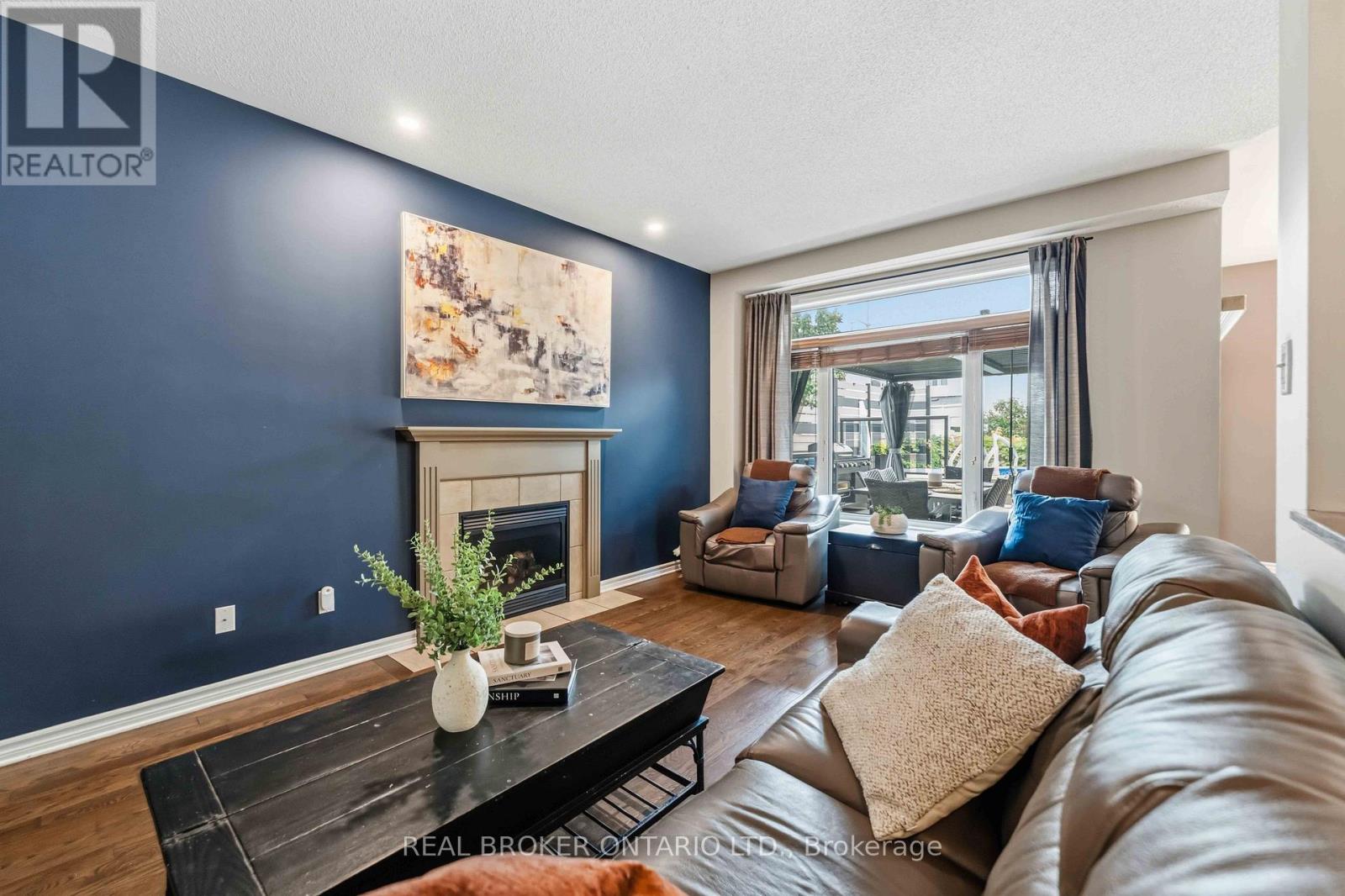4 Bed, 3 Bath House for Sale in Ottawa – 51 DENTON WAY, Ottawa – MLS# X13492364 - Image 9