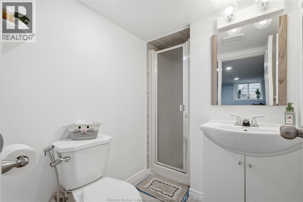 1351 FRANCOIS ROAD - 34