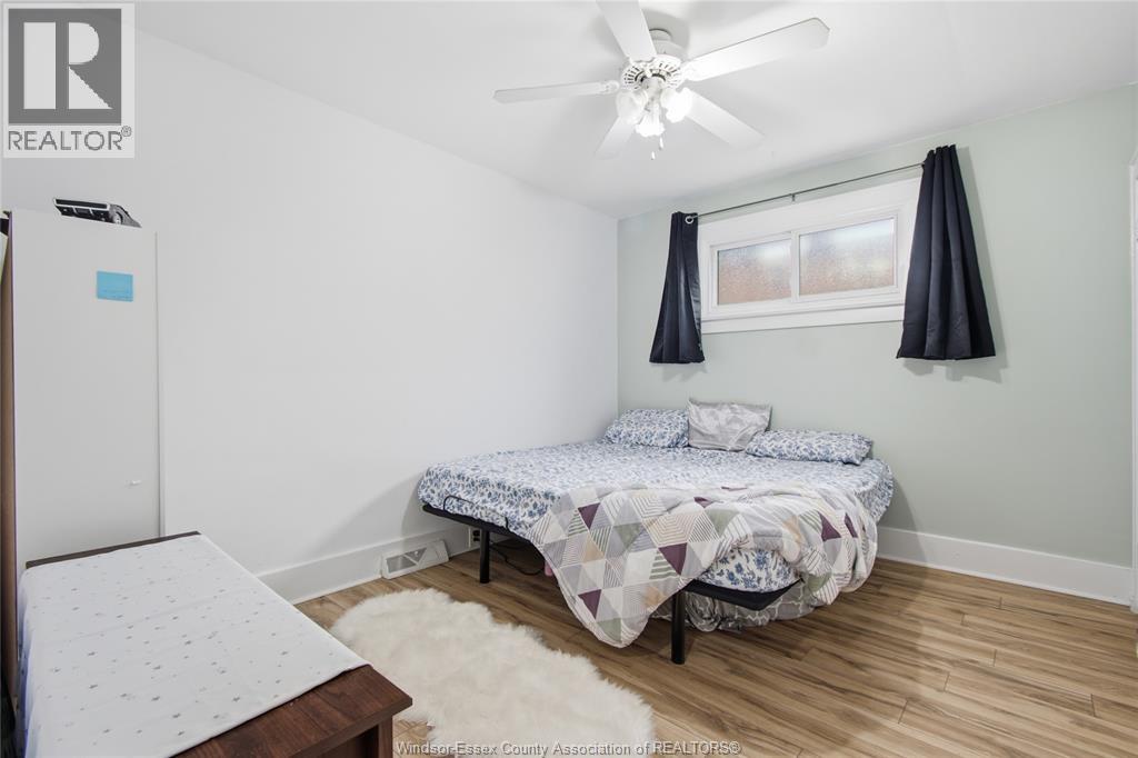 1351 FRANCOIS ROAD - 24