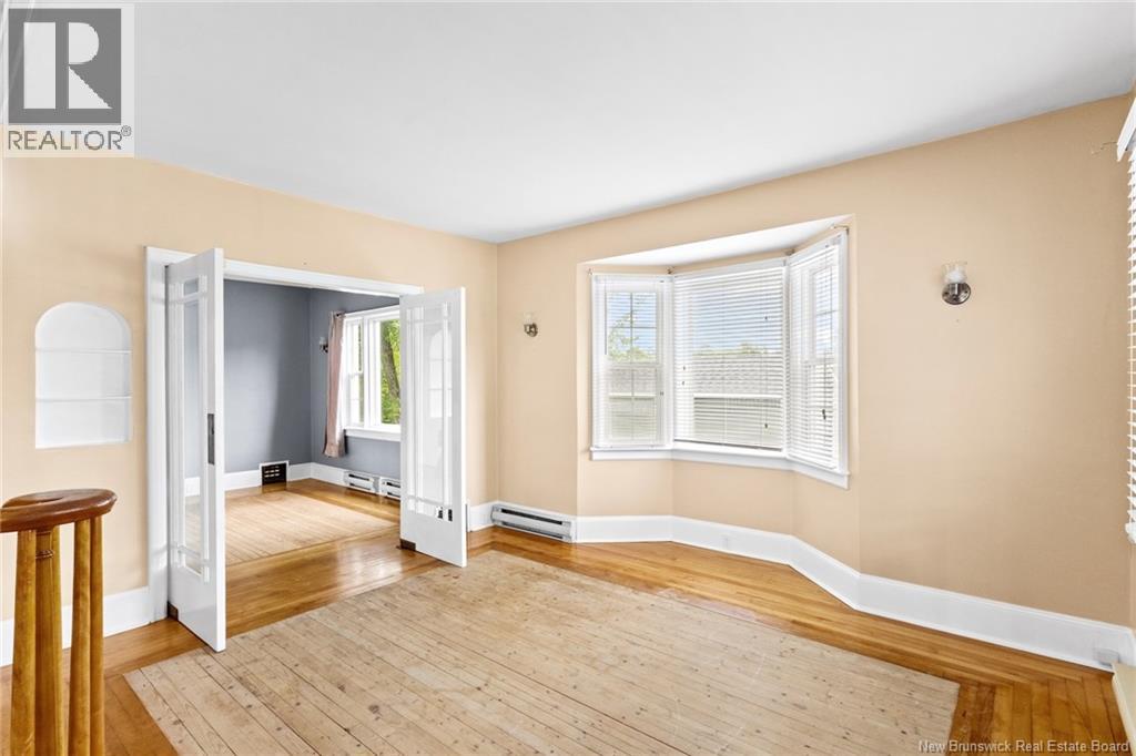 98 Main Street - Image 11