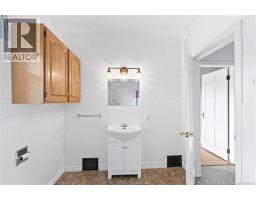 98 Main Street, Minto, NB E4B3M2 Photo 28