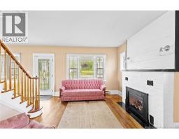 98 Main Street, Minto, NB E4B3M2 Photo 17