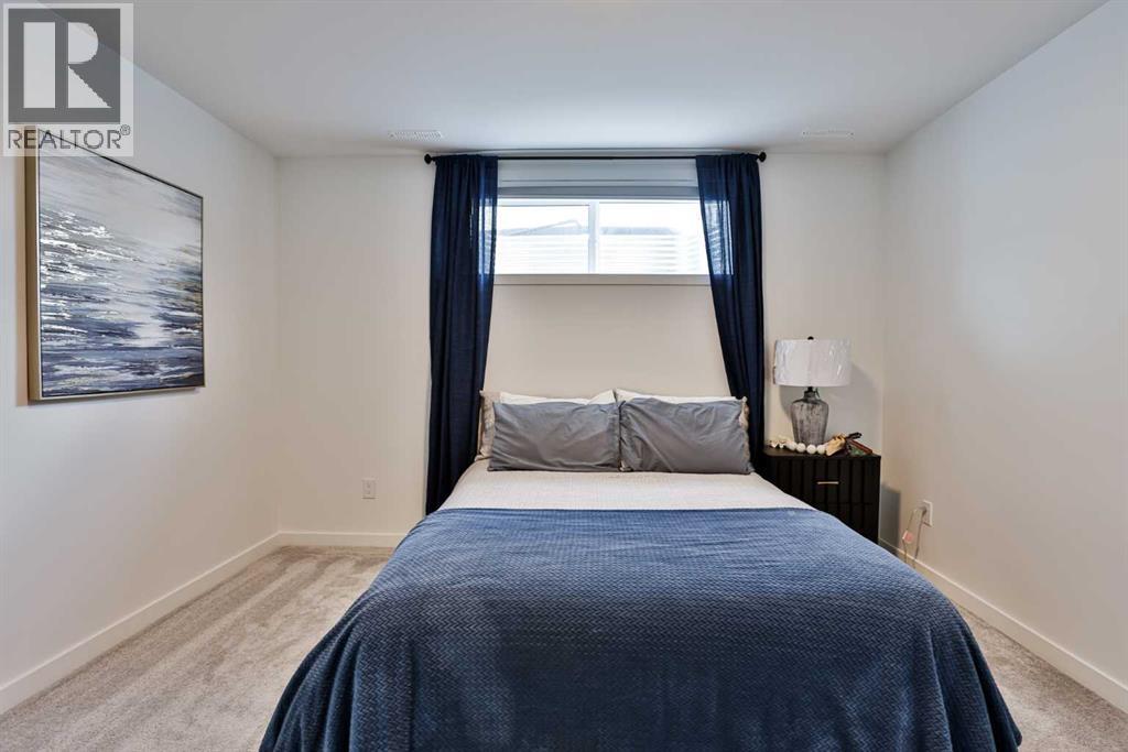3027 47 Street S - 21