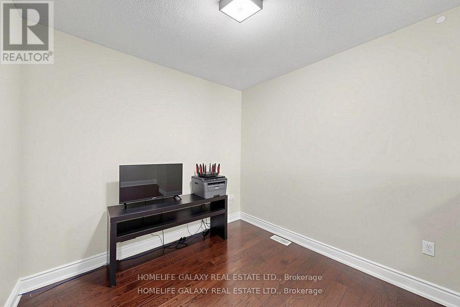 1871 ARBORWOOD DRIVE - 32