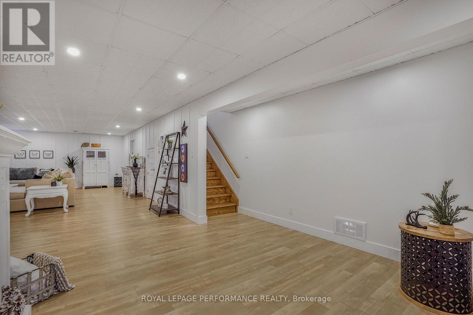 1560 SANDY HILL ROAD - 22