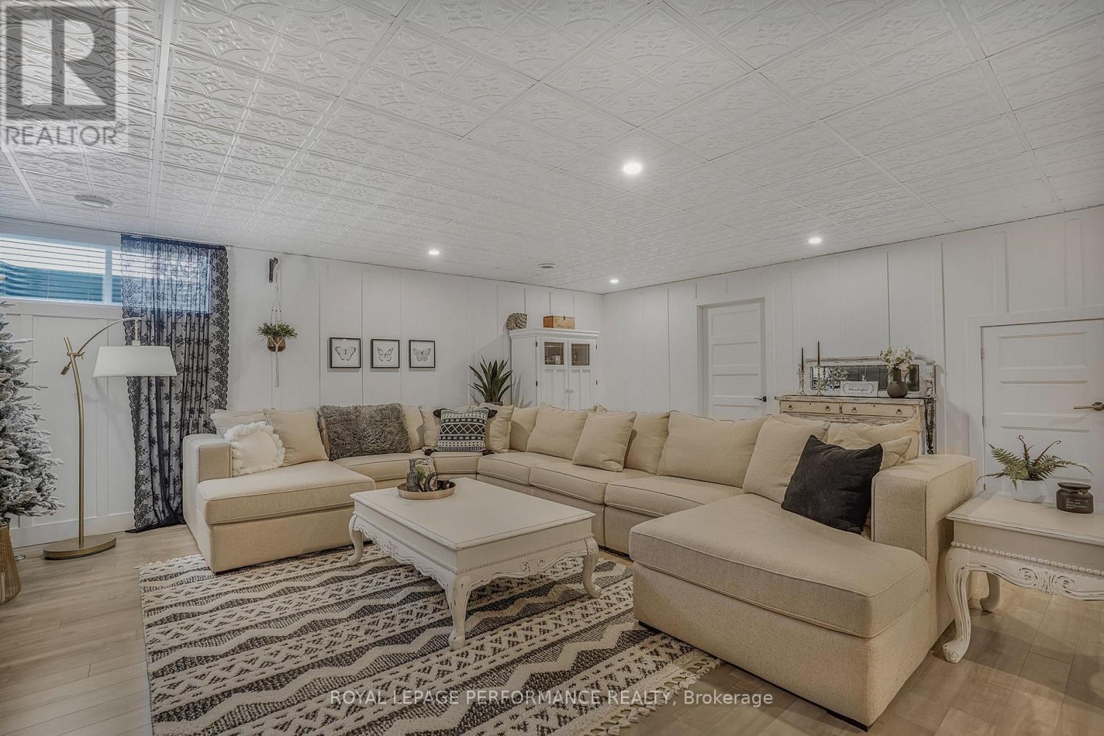1560 SANDY HILL ROAD - 24