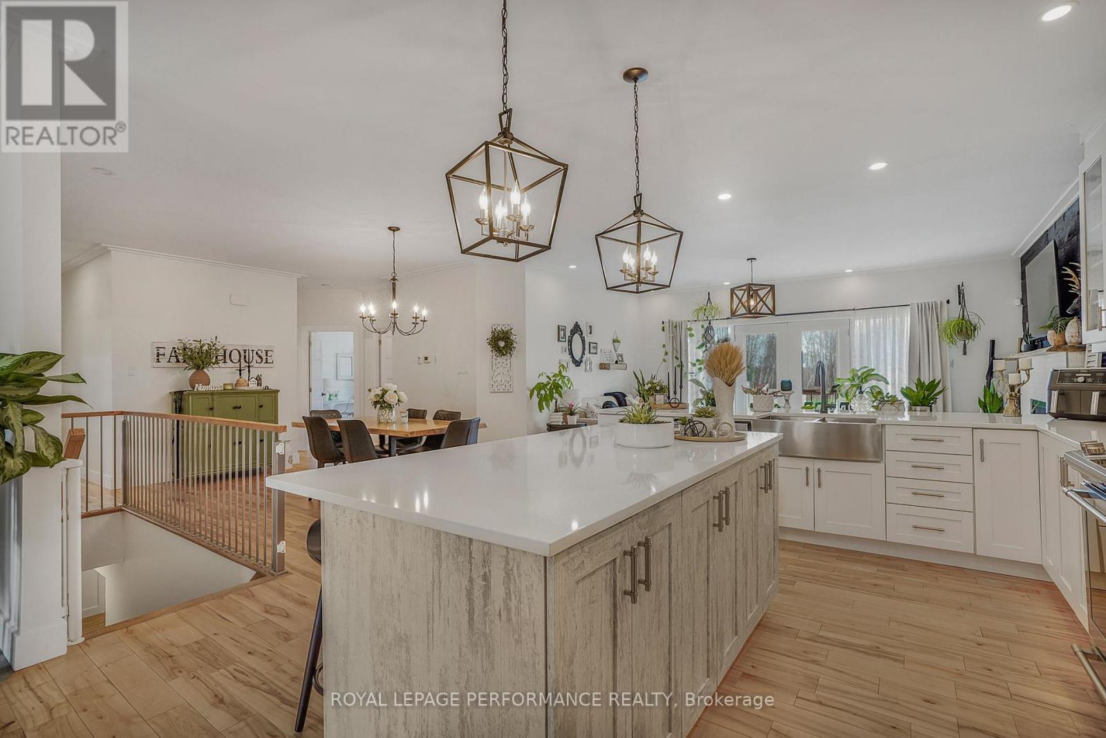 1560 SANDY HILL ROAD - 9