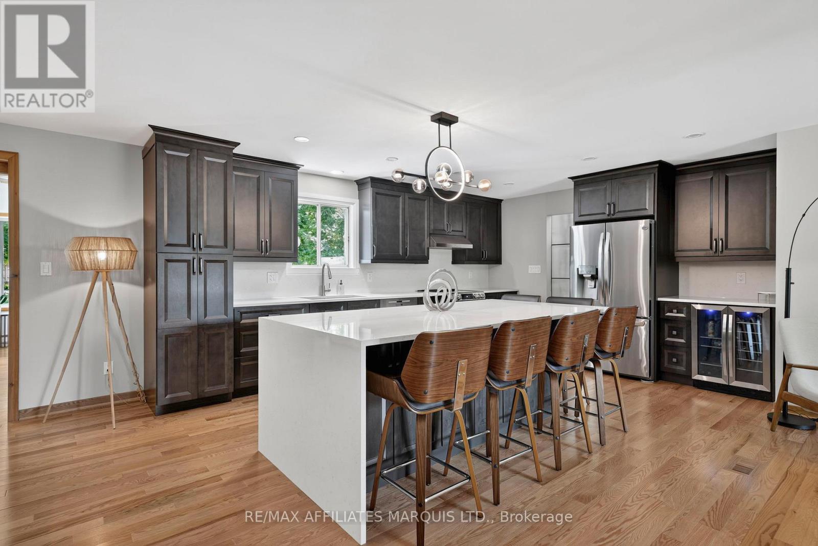 1628 GRANT AVENUE - 11