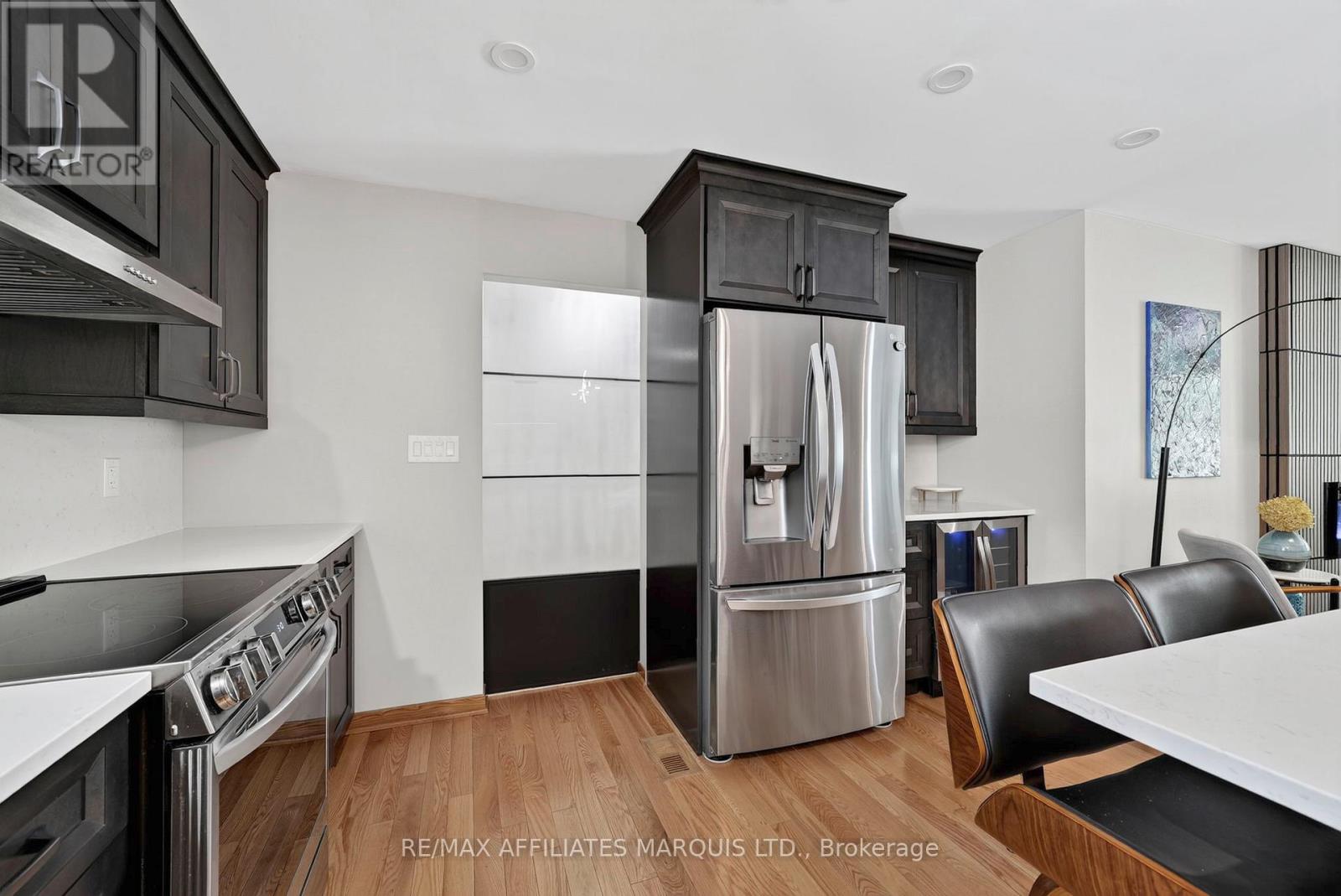 1628 GRANT AVENUE - 12