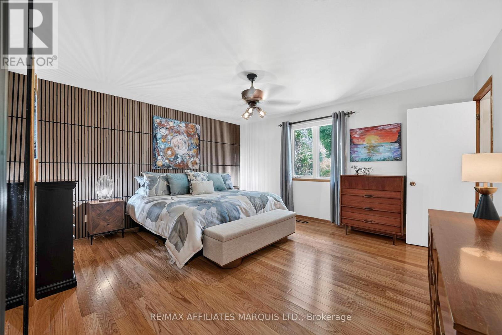 1628 GRANT AVENUE - 19