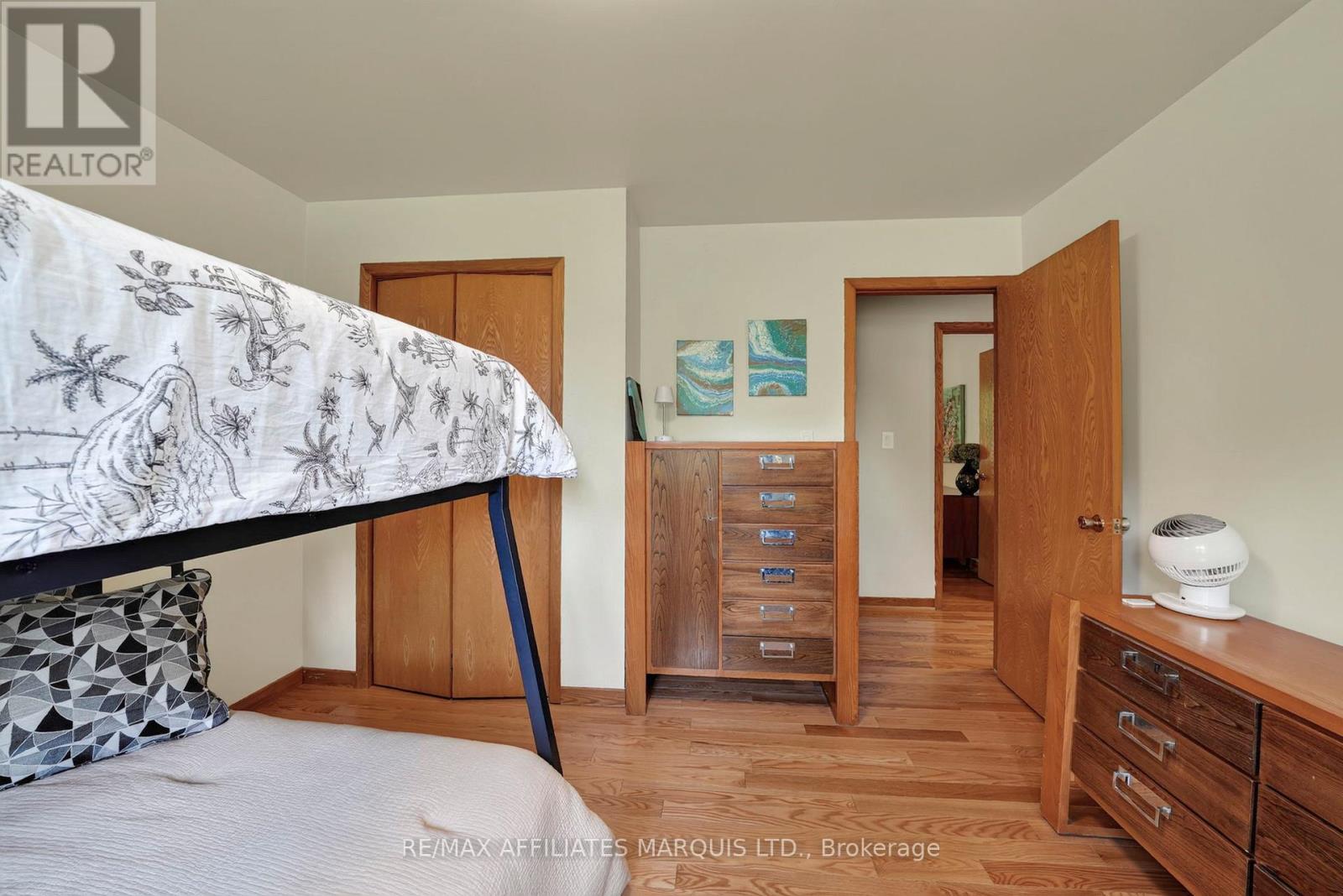 1628 GRANT AVENUE - 25