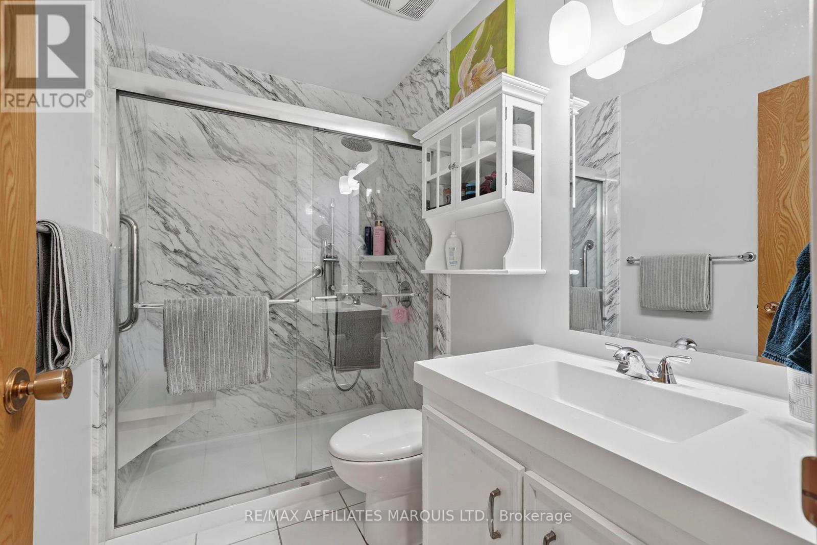 1628 GRANT AVENUE - 28