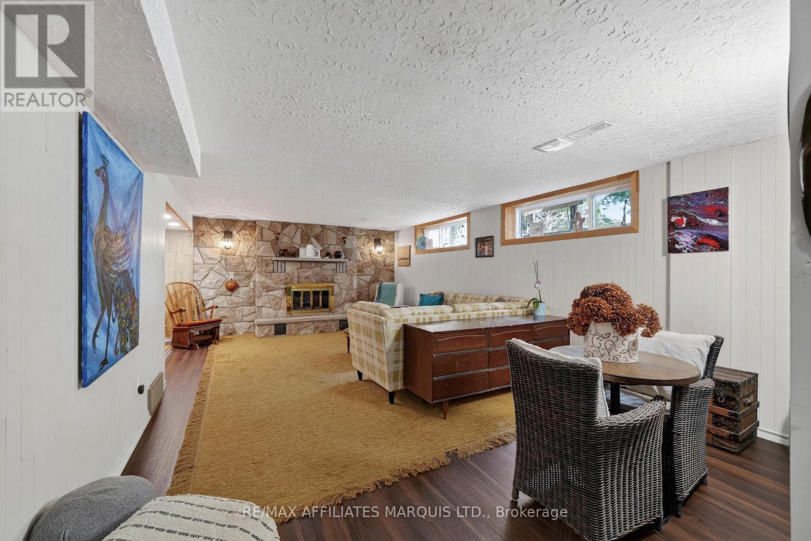 1628 GRANT AVENUE - 29
