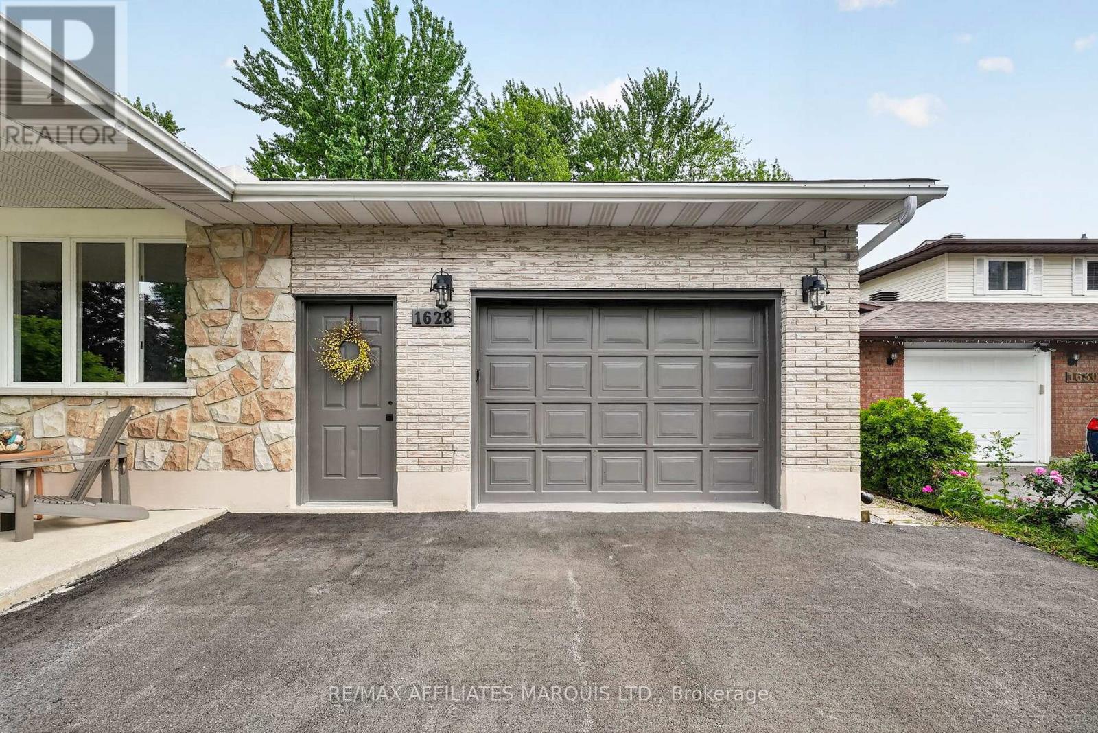 1628 GRANT AVENUE - 3