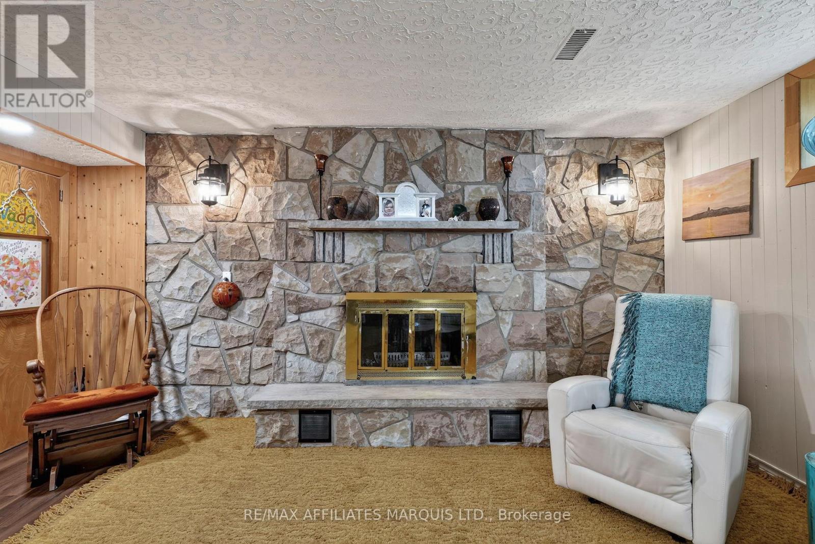 1628 GRANT AVENUE - 31