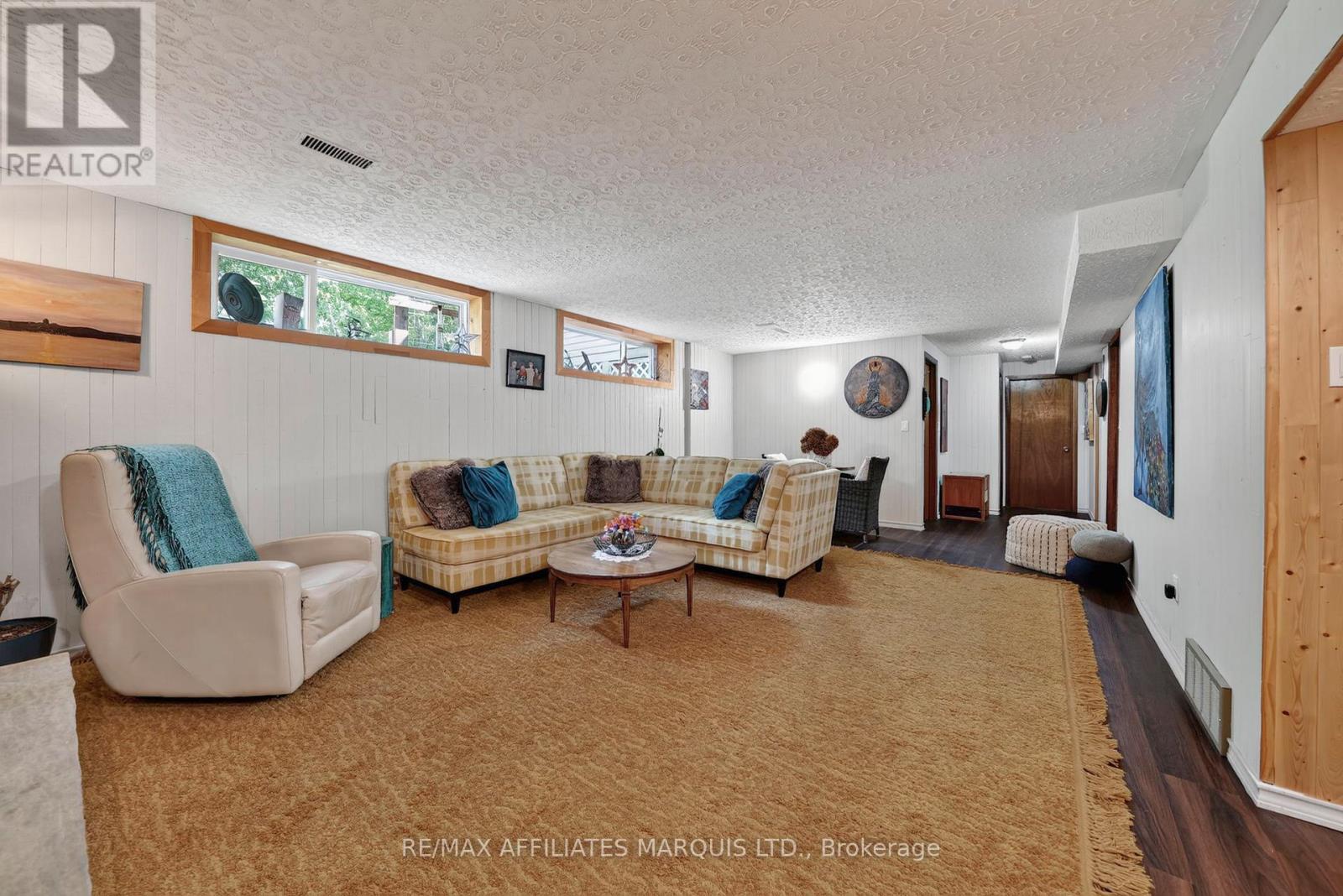 1628 GRANT AVENUE - 32