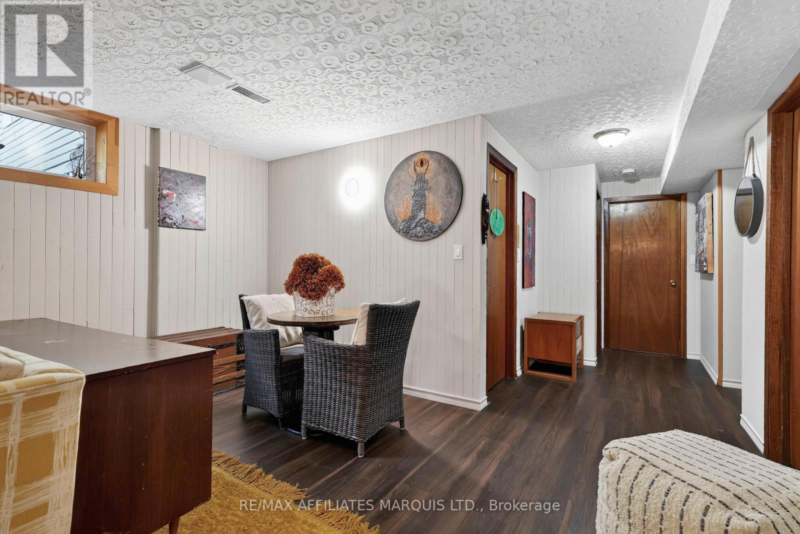 1628 GRANT AVENUE - 33